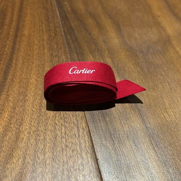 Cartier Ribbon - Picture 1 of 2